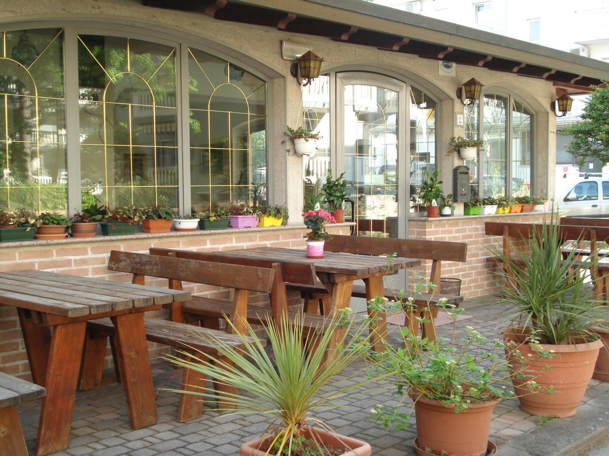 Hotel La Quercia Lignano Sabbiadoro Exterior foto